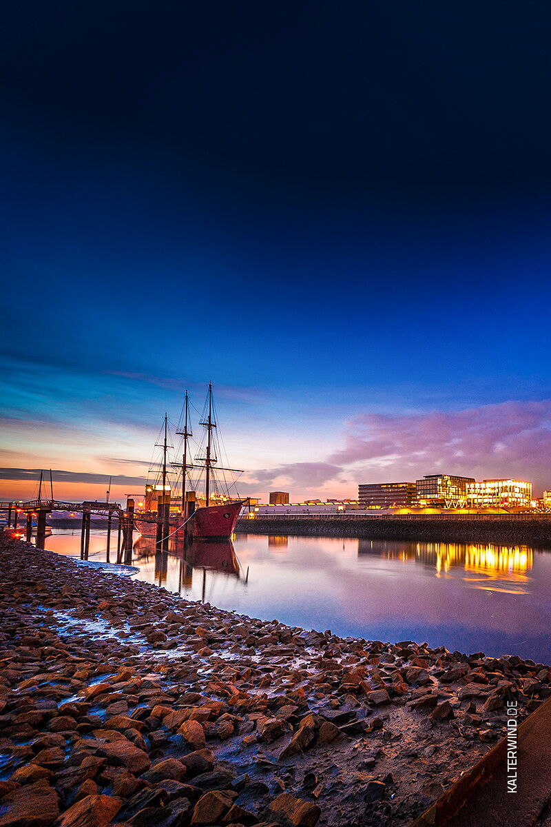Ein Bild an der Weser in Bremen